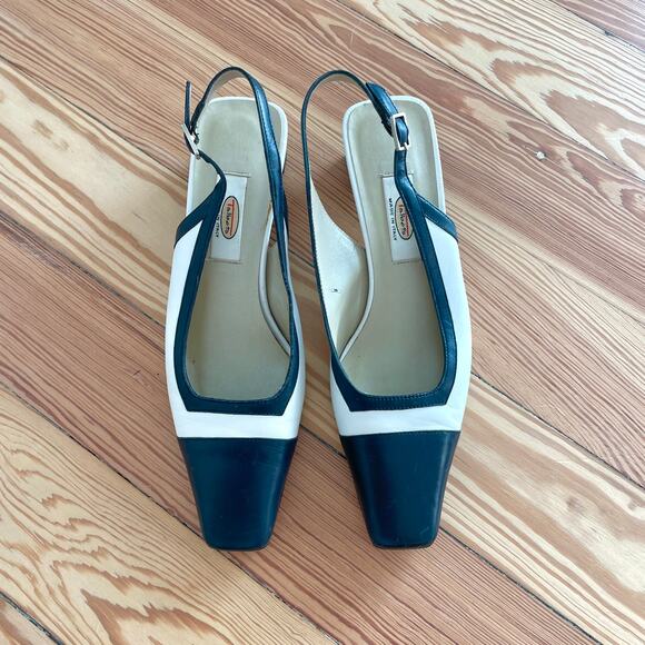 Talbots White and Blue Slingback Heels - Picture 2 of 8